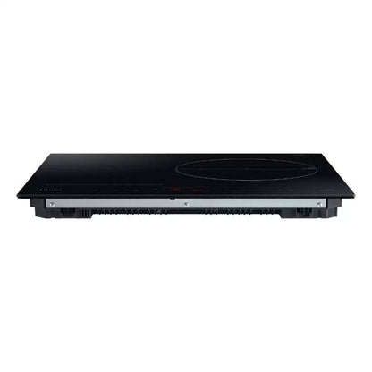 Bếp Từ SAMSUNG NZ63B5046FK/SV Với 3 Vùng Nấu